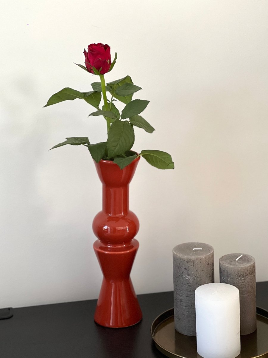 Vase MIRA rouge - Vase design pour fleurs longues tiges 30cm - B&Inside