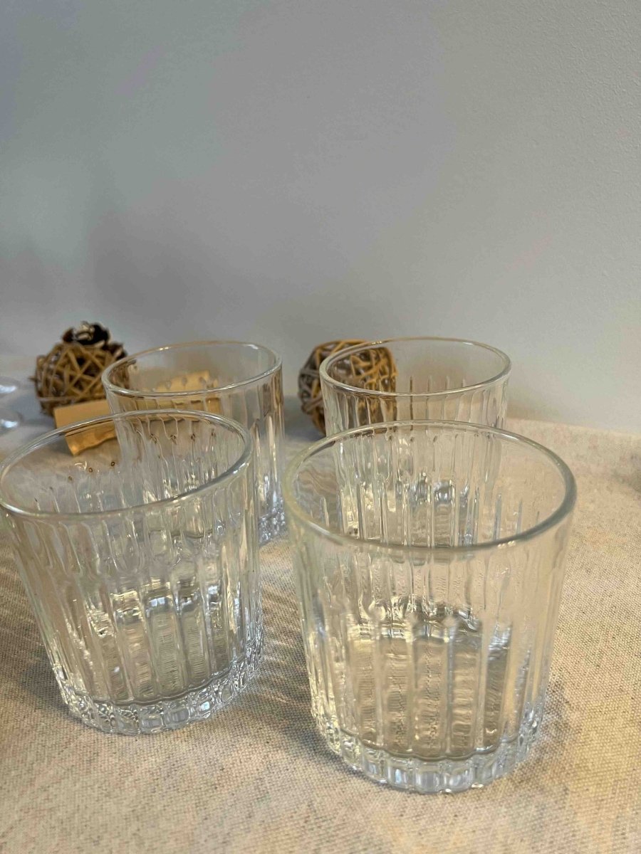 Verres à eau striés PRAGUE - B&Inside