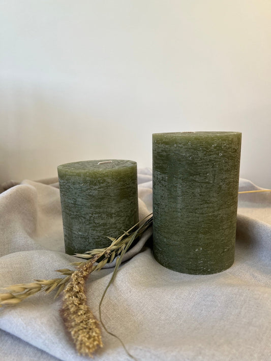 Bougies rustiques vert olive - B&Inside