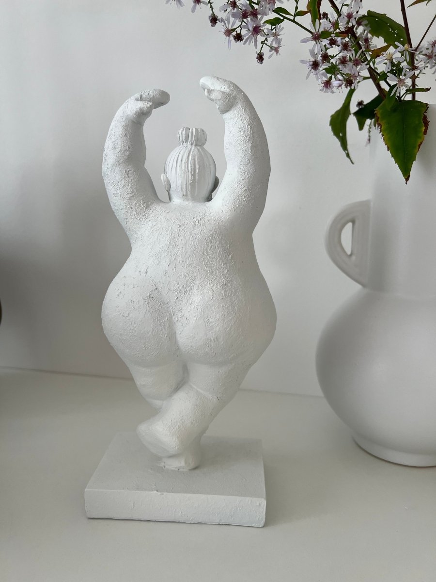 MAIA - Statuette blanche - B&Inside