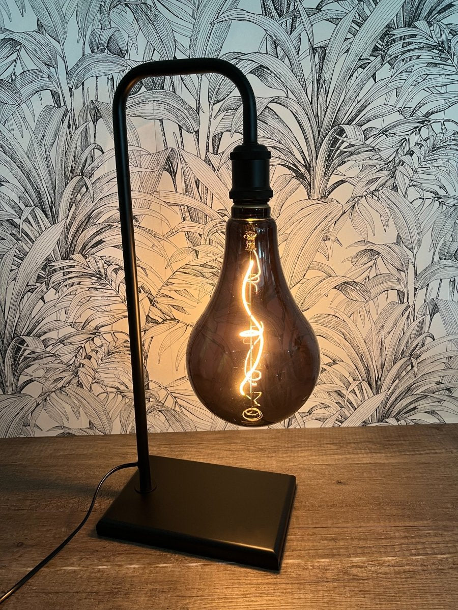 NIGHT BLACK - Lampe métal noire et son ampoule noire transparente - B&Inside