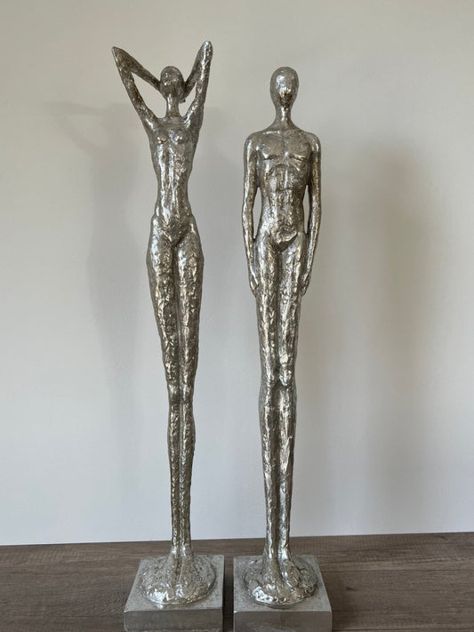 PAOLETTI - Couple statuettes homme et femme argentés - B&Inside