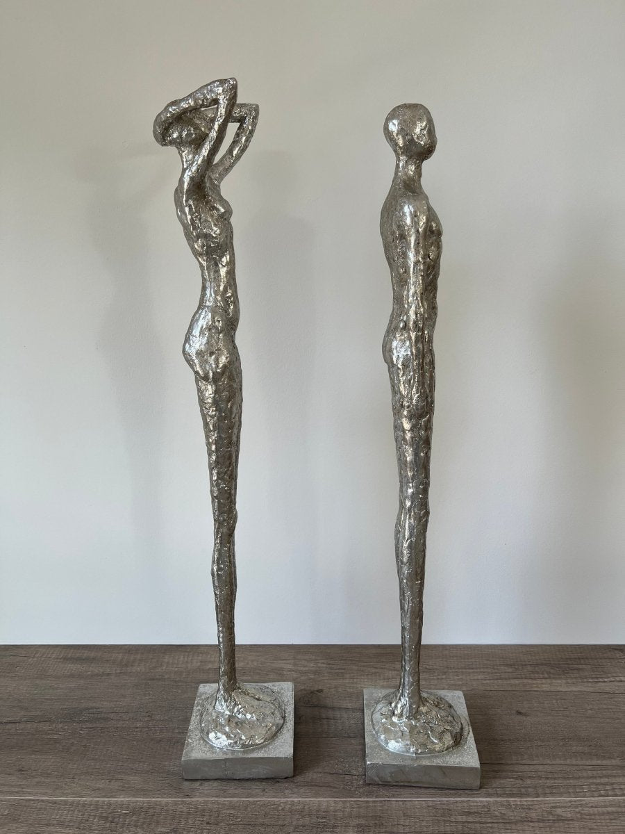 PAOLETTI - Couple statuettes homme et femme argentés - B&Inside