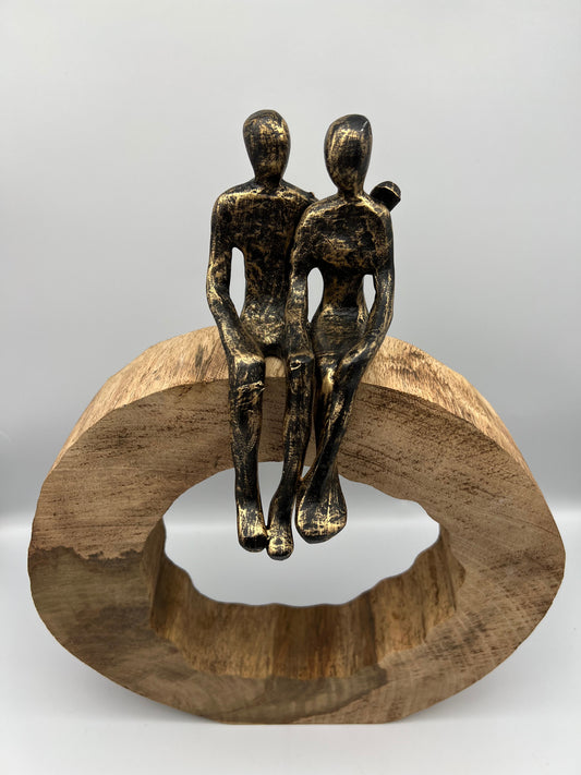 RÊVE À DEUX - Statuette couple assis sur structure en bois statuette B&Inside 